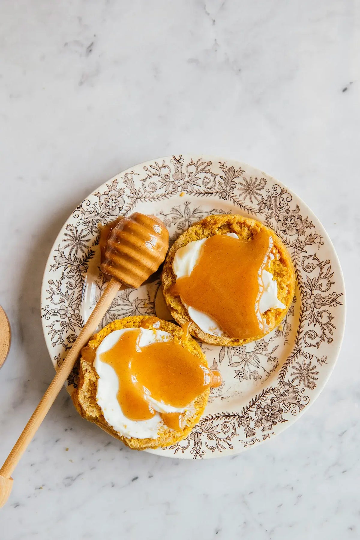 Pumpkin Spice Creamed Honey